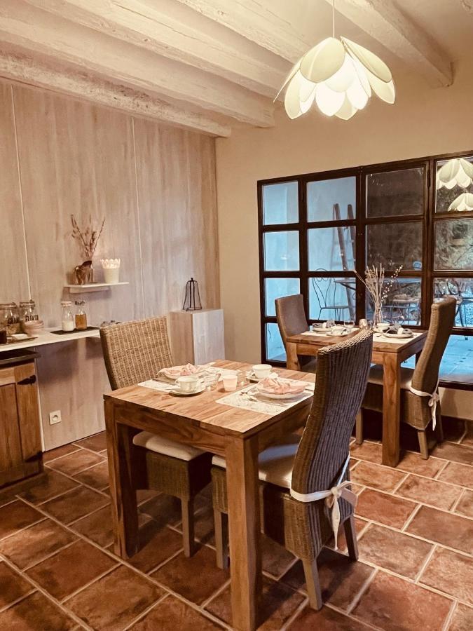Temps Suspendu Provence Bed & Breakfast 2*