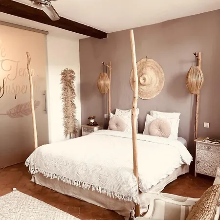 B&B Temps Suspendu Provence Pernes-les-Fontaines Room photo