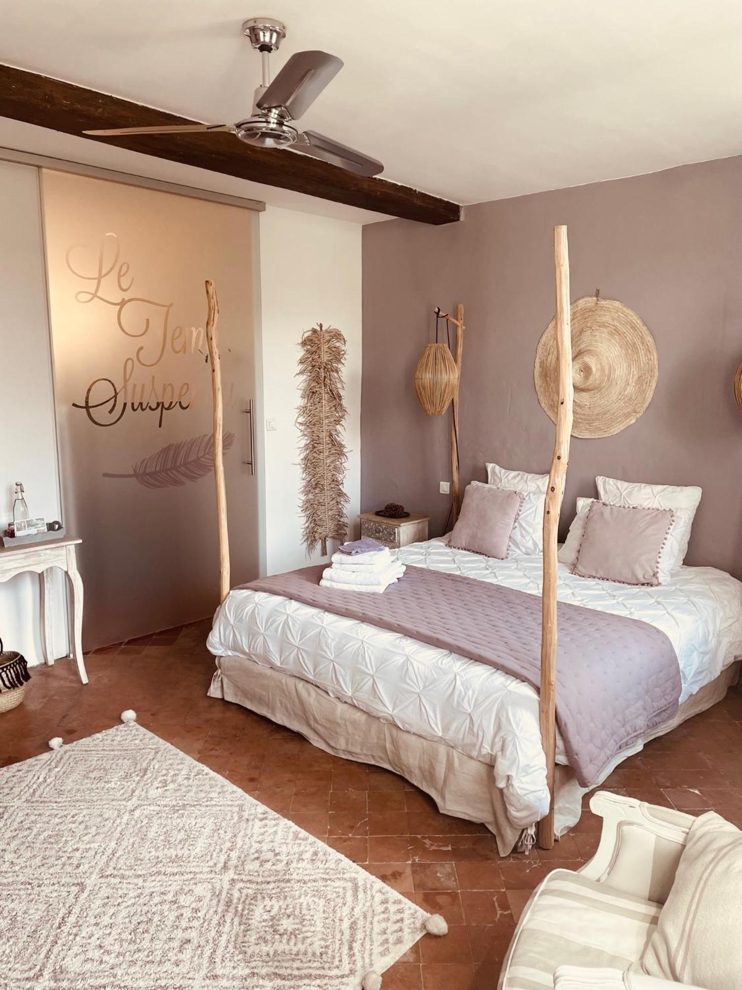 Temps Suspendu Provence Bed & Breakfast Pernes-les-Fontaines