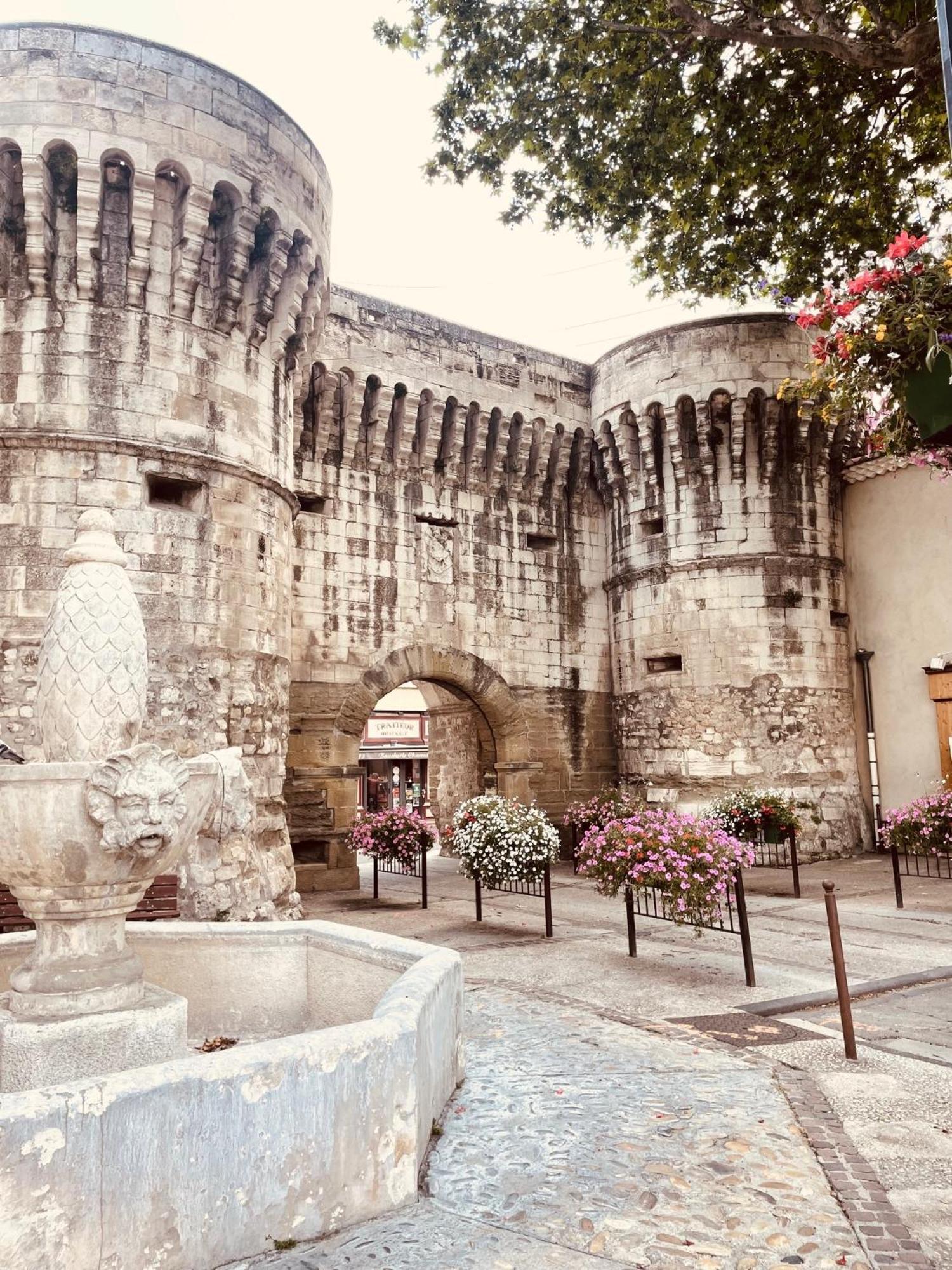 Temps Suspendu Provence Bed & Breakfast Pernes-les-Fontaines