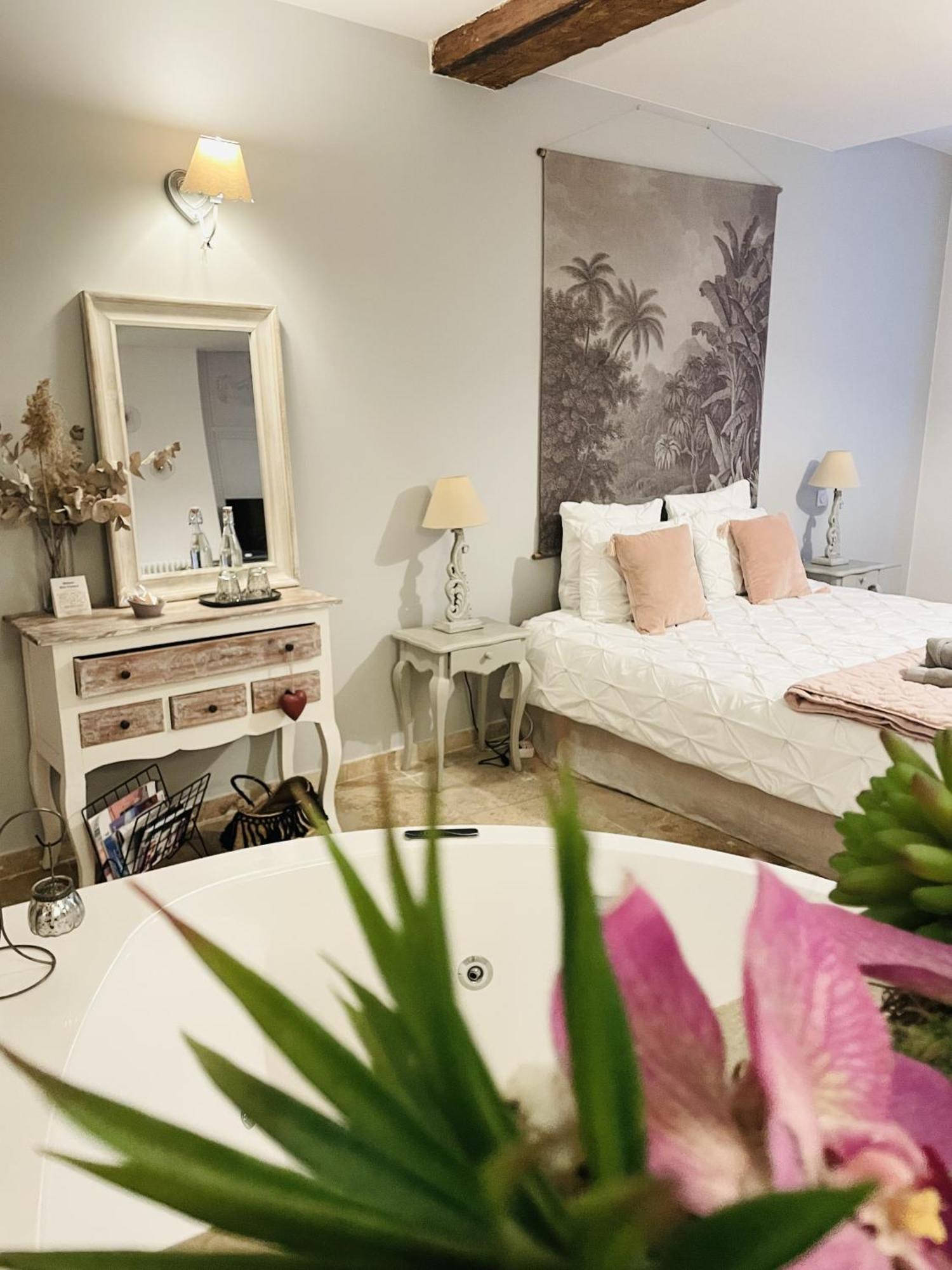 Temps Suspendu Provence Bed & Breakfast
